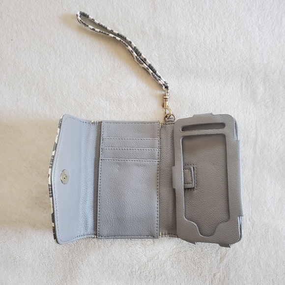 Wrislet Wallet for iPhone/iPod - Picture 4 of 5